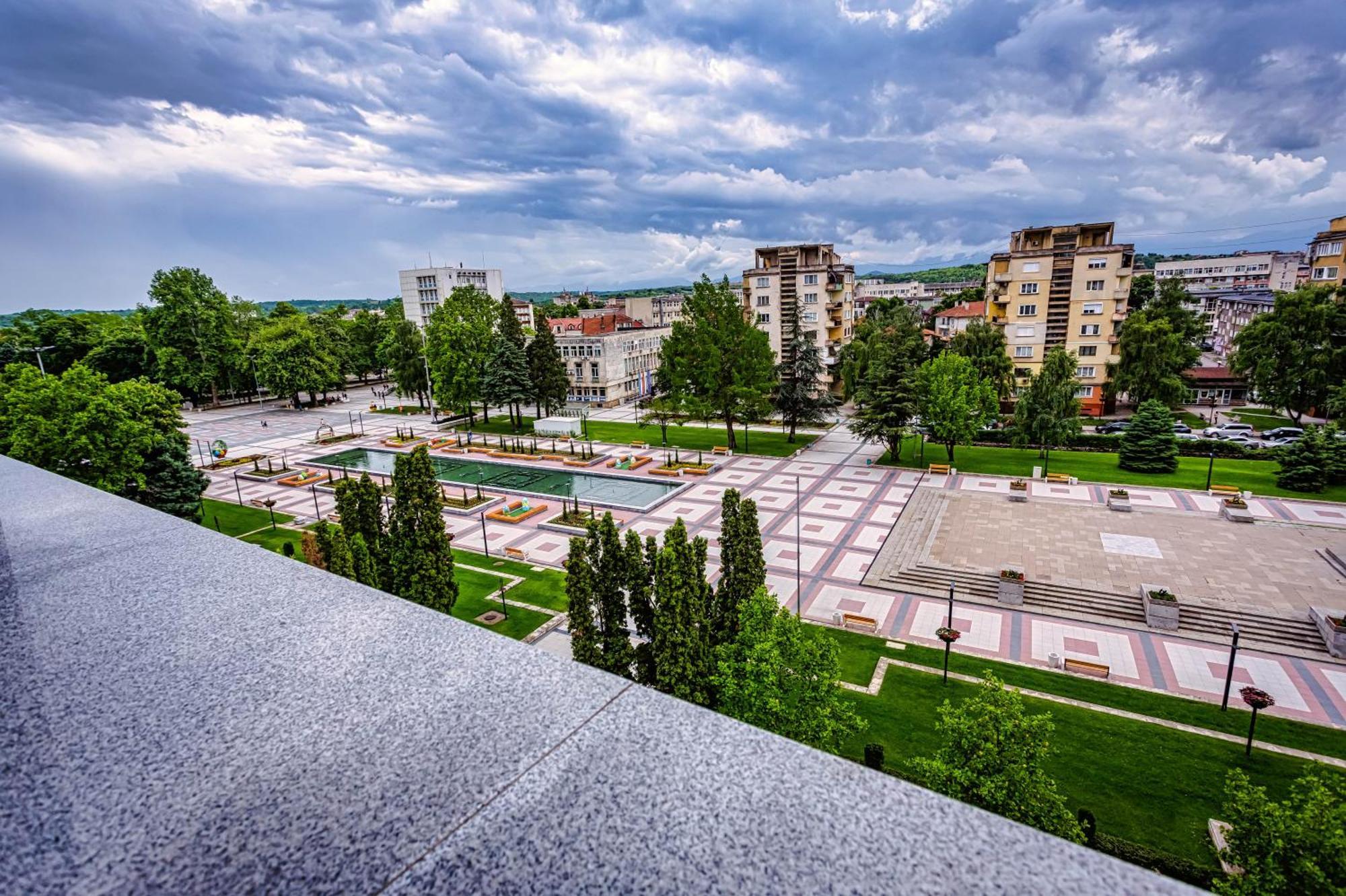Jitomir Hotel Montana Zewnętrze zdjęcie